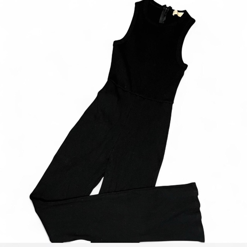 La Luxe Black Sleeveless Jumpsuit‎ size Large